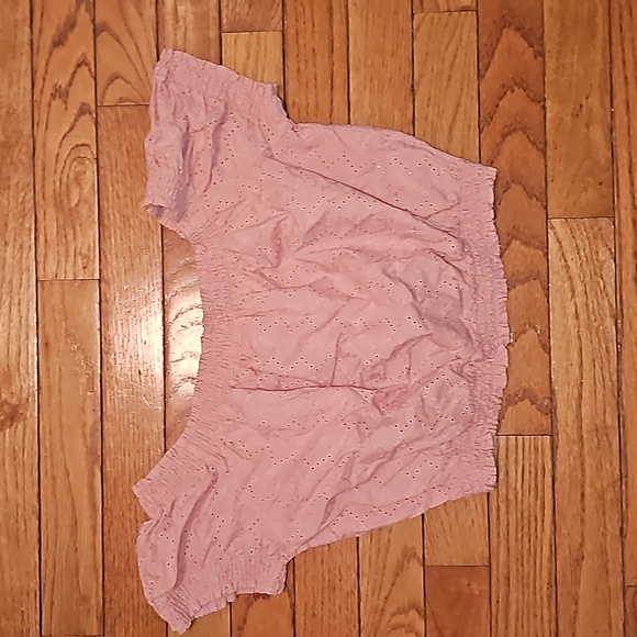 NWOT tops from H&M cropped eyelet pink top, green floral wrap blouse size 8 - Picture 5 of 7